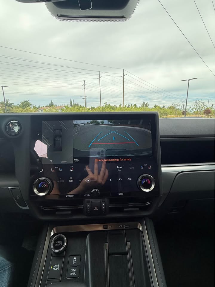 2025 Lexus GX · Lexus GX 550 Luxury+ 4WD in Rocklin, CA (photo 12) — photo 12