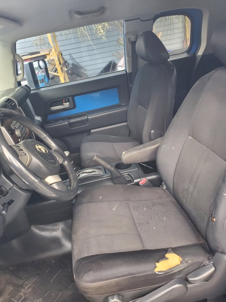 2007 Toyota FJ Cruiser Sport Utility 2D in Orlando, FL (photo 8) — photo 8