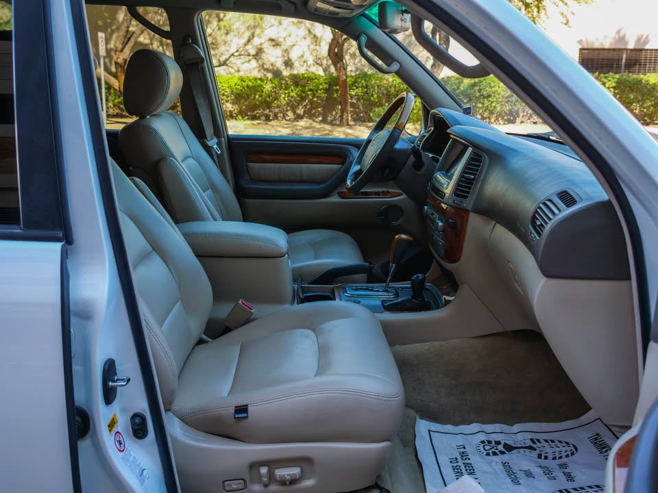 2006 Lexus LX · LX 470 Sport Utility 4D in Phoenix, AZ (photo 10) — photo 10