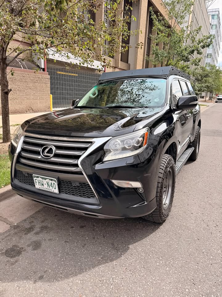 2014 Lexus GX460 in Denver, CO (photo 1) — photo 1