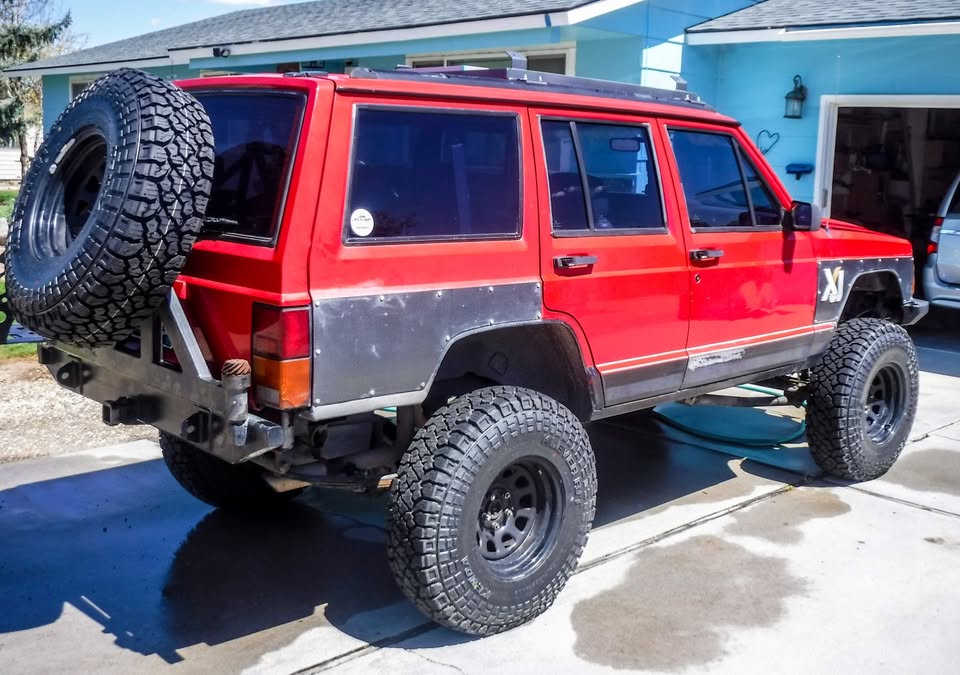 1994 Jeep xj in Nampa, ID (photo 3) — photo 3