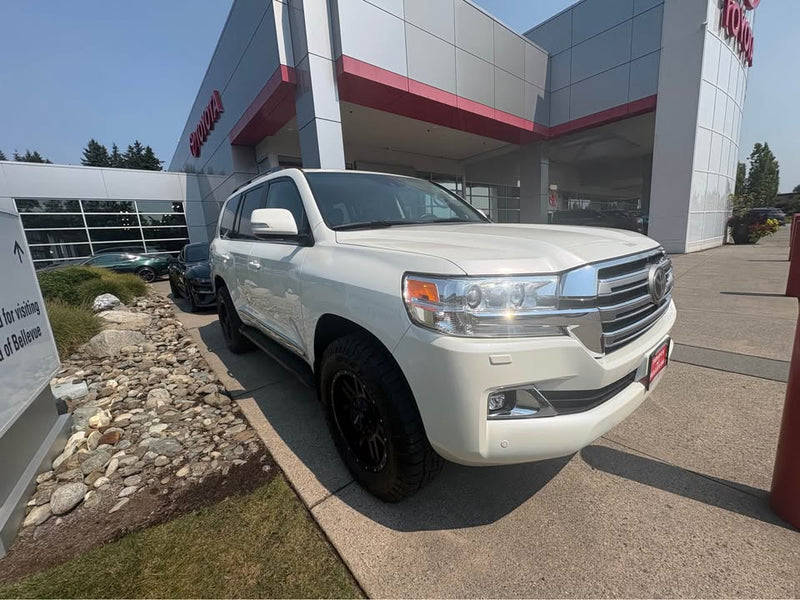 2017 Toyota Land Cruiser in Bellevue, WA (photo 3) — photo 3