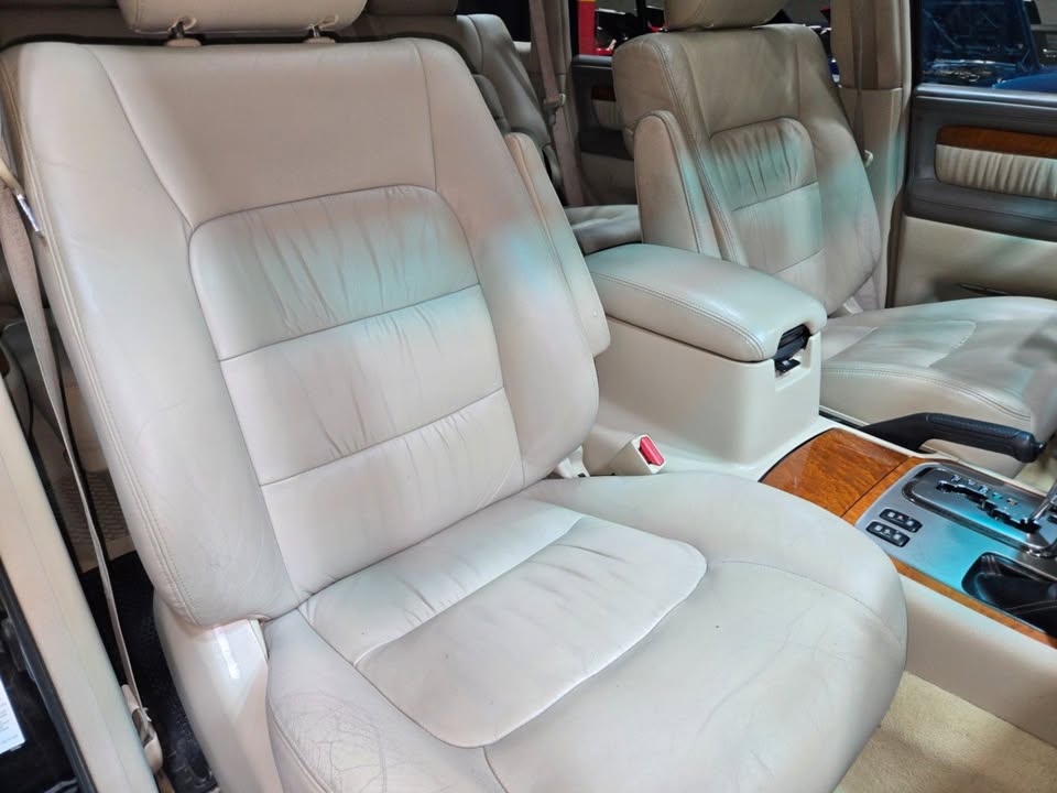 2004 Lexus LX 470 Leather - Clean Carfax in Addison, IL (photo 7) — photo 7