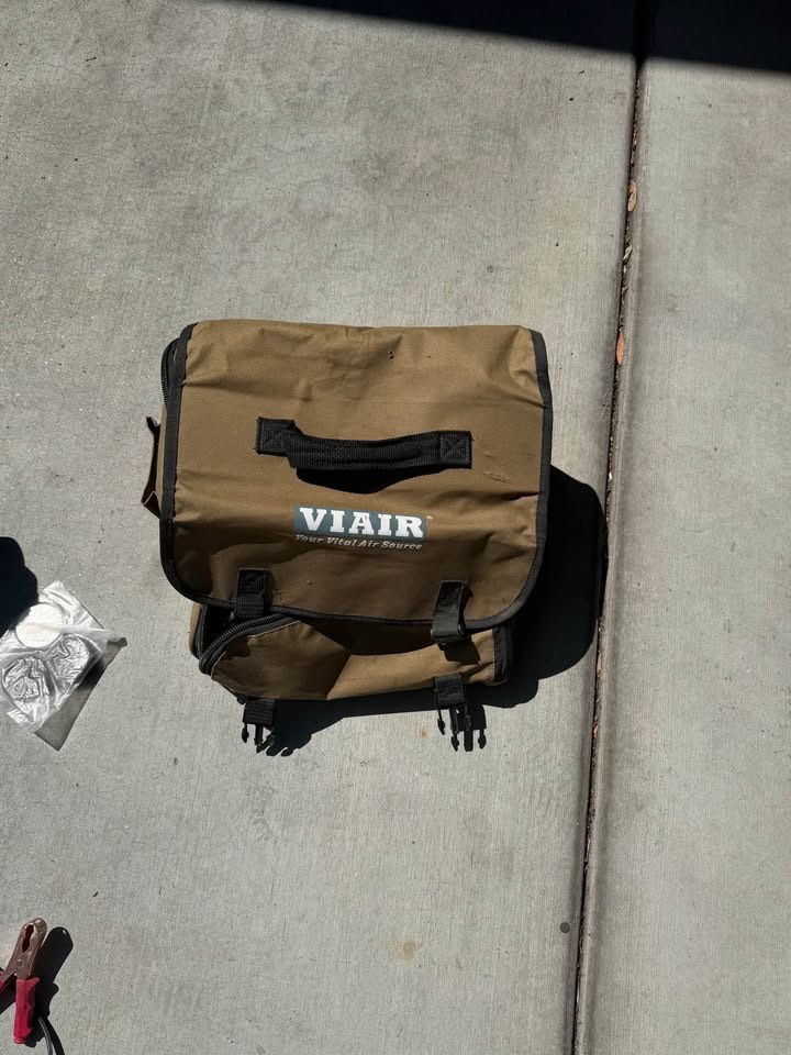 Viair Portable Air Compressor in Carlsbad, CA (photo 3) — photo 3