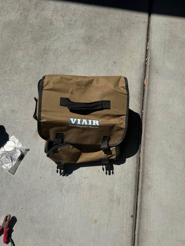 Viair Portable Air Compressor — photo 3