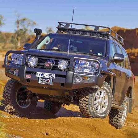 ARB Deluxe Bull Bar for 2012-2015 Toyota Land Cruiser 200 Series in Los Angeles, CA (photo 1)