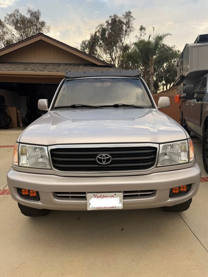 2000 Toyota Landcruiser in Carlsbad, CA (photo 2) — photo 2