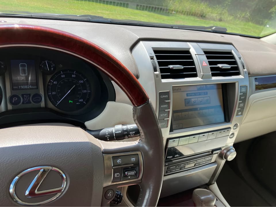 2011 Lexus GX · GX 460 Sport Utility 4D in Ridgeland, MS (photo 10) — photo 10
