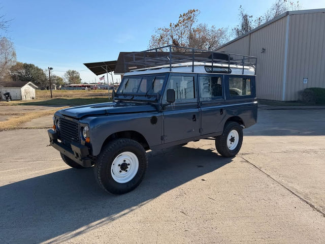 1973 Land Rover Defender · 109 Diesel — photo 3