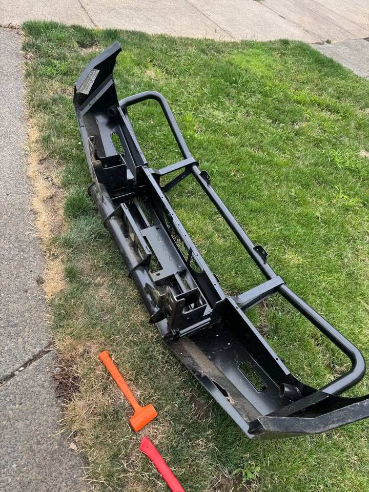 ARB Land cruiser front bumper in Vancouver, WA (photo 4) — photo 4