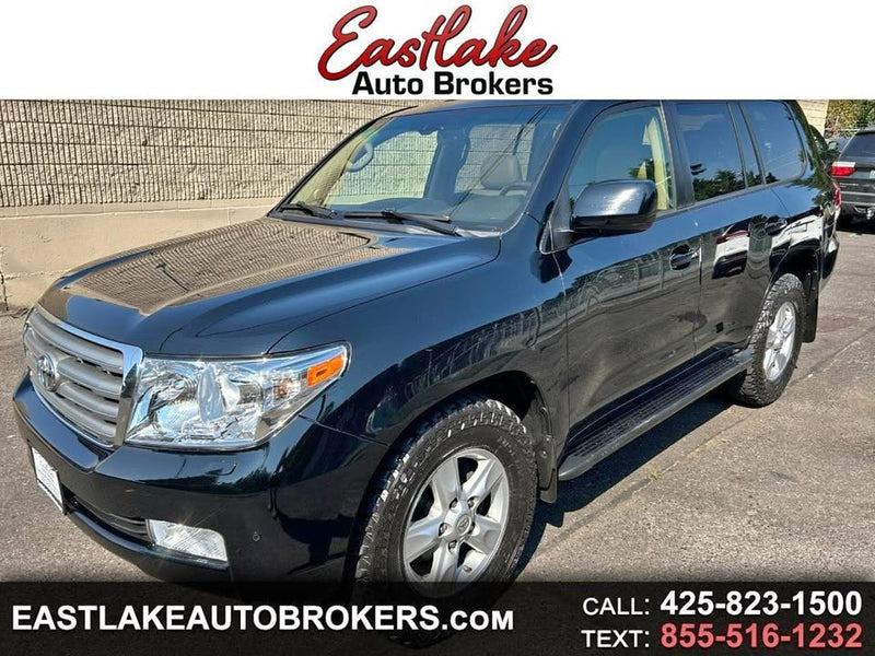 2011 Toyota Land Cruiser (photo 1) — photo 1
