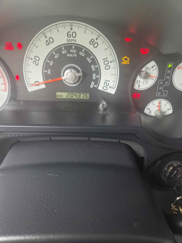 2008 Toyota FJ Cruiser (photo 7) — photo 7