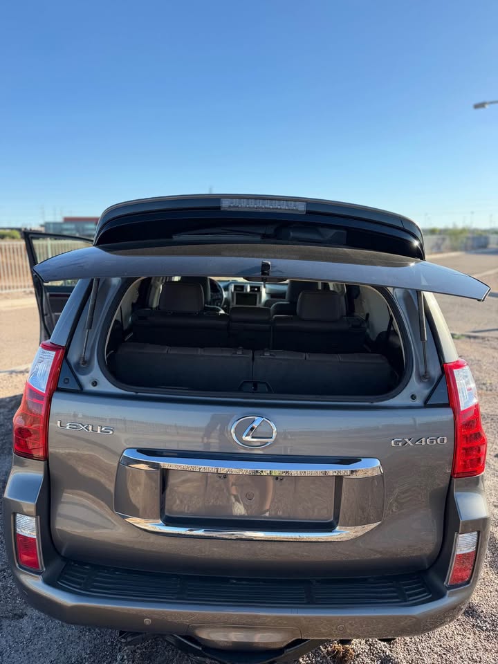 2010 Lexus GX · GX 460 Premium Sport Utility 4D in Tempe, AZ (photo 12) — photo 12