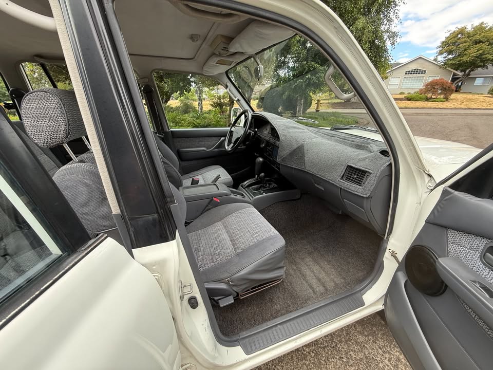 1991 Toyota Land Cruiser in West Linn, OR (photo 11)