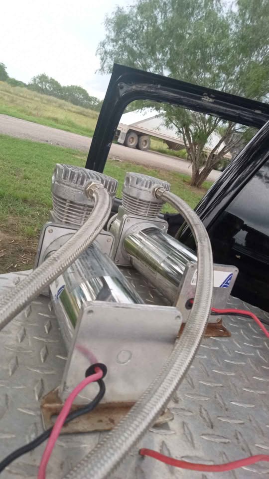 480 Viair air compressor pair in San Antonio, TX (photo 3) — photo 3