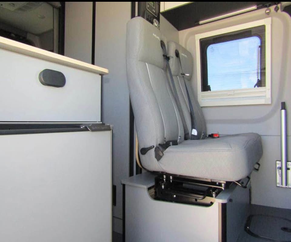 2025 Winnebago revel in Phoenix, AZ (photo 11)