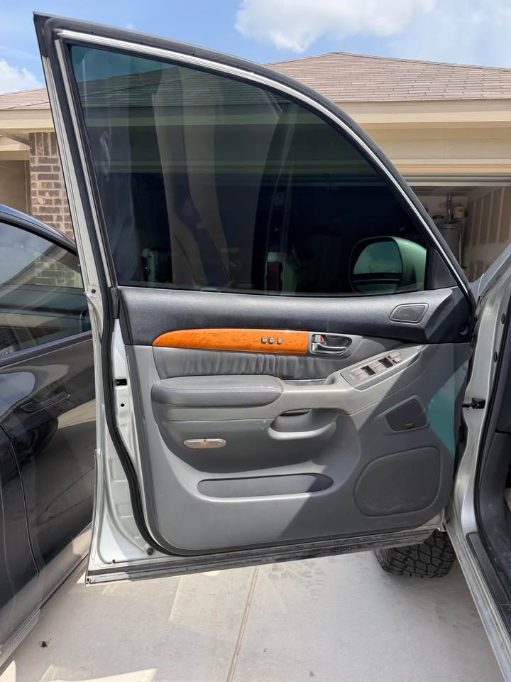 2003 Lexus GX · GX 470 Sport Utility 4D in Cibolo, TX (photo 9) — photo 9