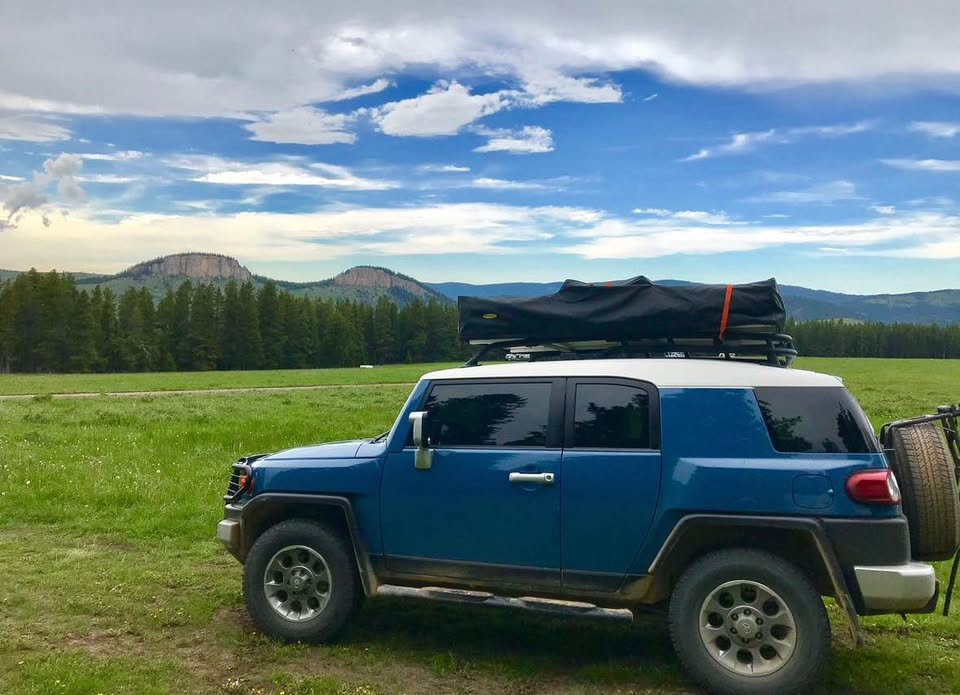 Smittybilt Overlander Rooftop Tent (photo 3) — photo 3