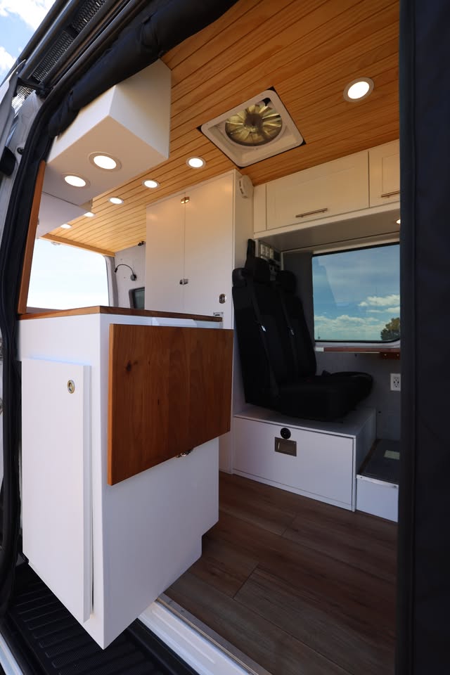2017 Mercedes-Benz Sprinter in Arvada, CO (photo 11) — photo 11