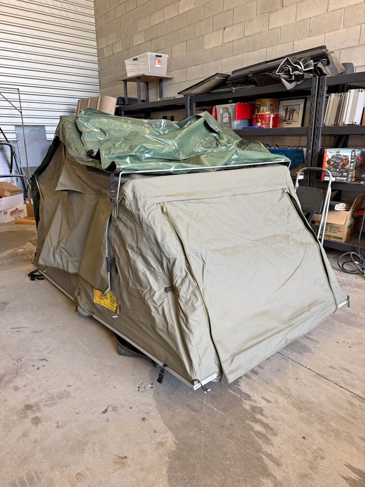 Eezi-Awn Series 3 1400 Rooftop Tent in Salt Lake City, UT (photo 1) — photo 1