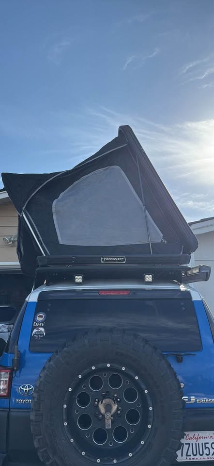 Free Spirit Recreation Rooftop Tent in Milpitas, CA (photo 4) — photo 4