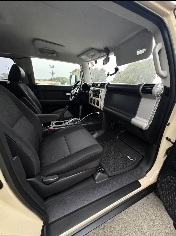 2008 Toyota FJ Cruiser – Excellent Mechanical Condition – in San Francisco, CA (photo 8) — photo 8