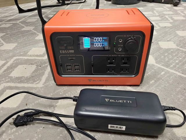 BLUETTI EB55 Portable Power Station in Keizer, OR (photo 1)