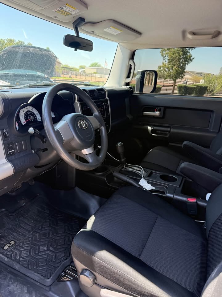 2007 Toyota FJ Cruiser · Sport Utility 2D in Phoenix, AZ (photo 9) — photo 9