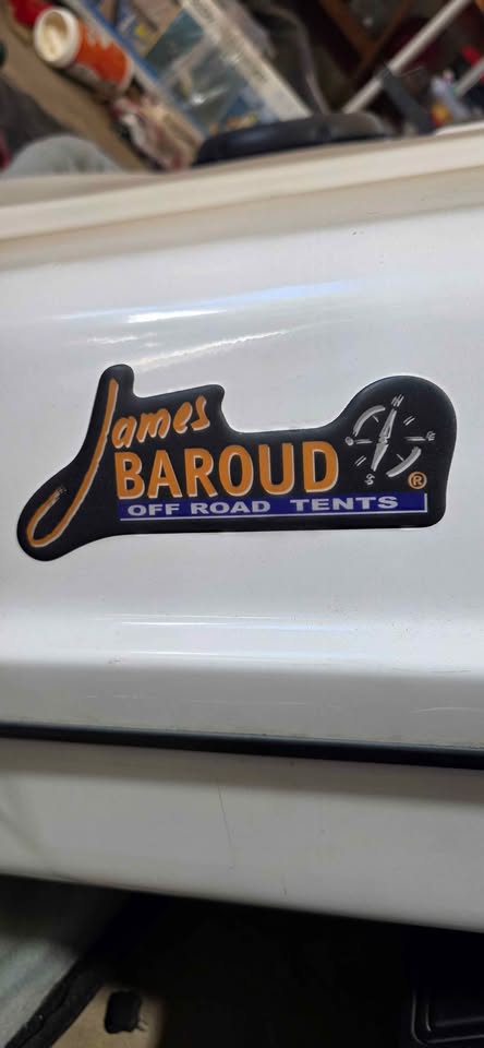 James baroud discovery hard shell roof top tent in Logan, UT (photo 5) — photo 5