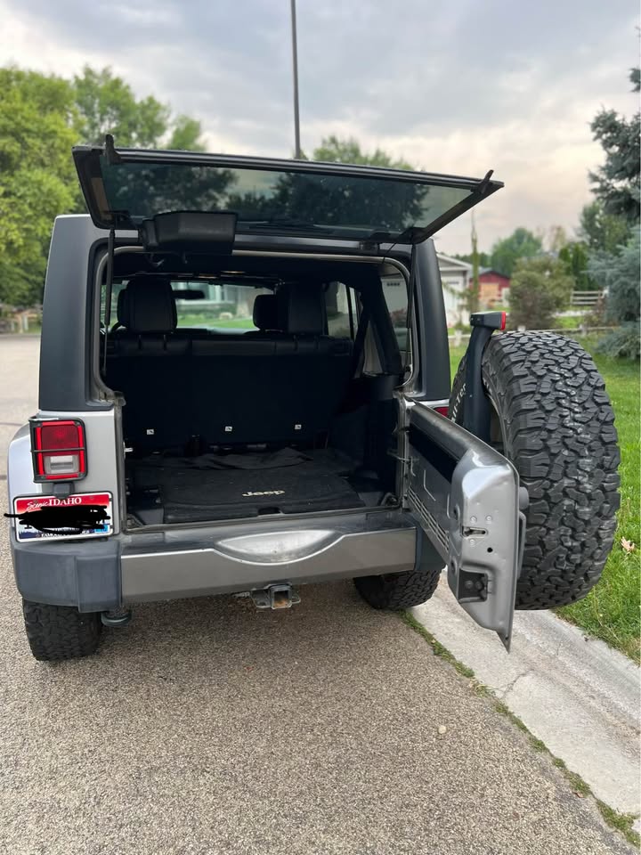 2014 Jeep Wrangler · Unlimited Freedom Edition Sport Utility 4D in Meridian, ID (photo 4) — photo 4
