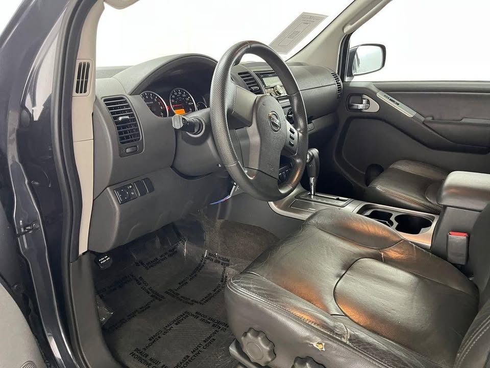 2011 Nissan pathfinder s in Kirkland, WA (photo 7) — photo 7