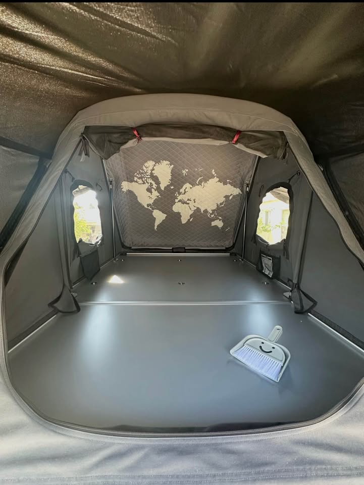 iKamper Skycamp Mini 3.0 + Insulation Liner + Bracket Locks in Hawthorne, CA (photo 5) — photo 5