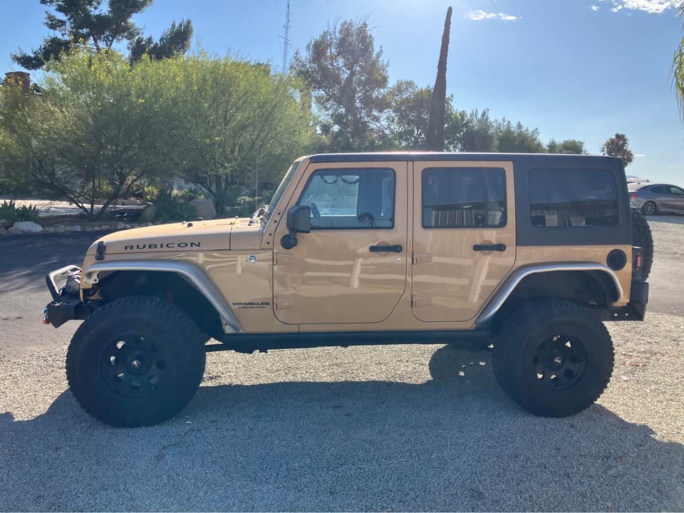 2014 Jeep Wrangler Unlimited · Rubicon (JK) Sport Utility 4D in Wildomar, CA (photo 6) — photo 6