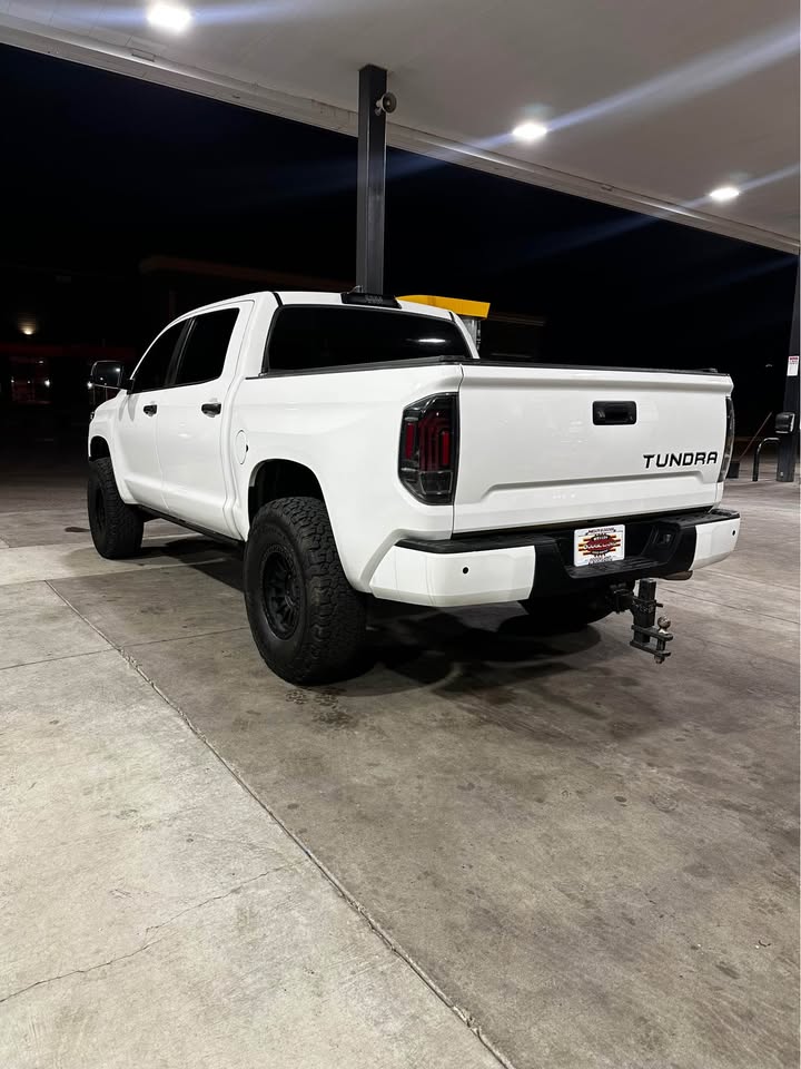 2021 Toyota Tundra CrewMax · SR5 in Belen, NM (photo 7)