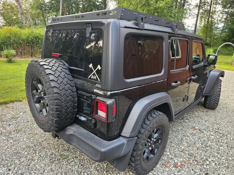 2020 Jeep WRANGLER UNLIMITED (photo 4) — photo 4