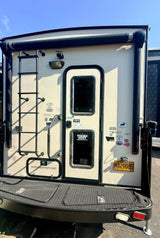 2015 Palomino Backpack Edition HS-2911 Truck Camper in Beaverton, OR (photo 5)