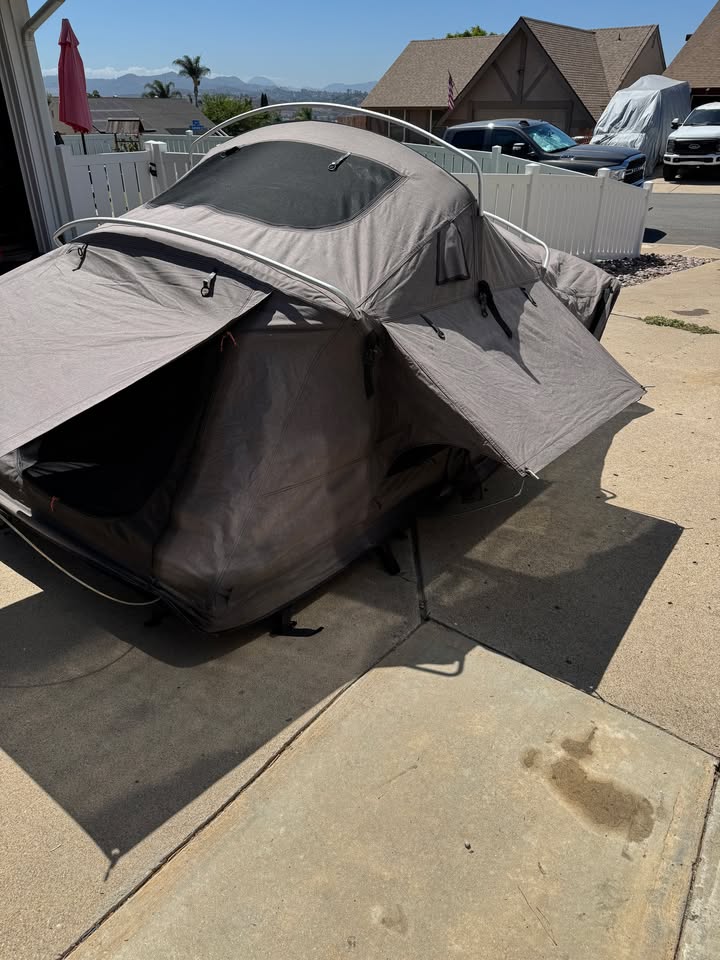 ROAM Vagabond Roof Top Tent in Santee, CA (photo 10) — photo 10
