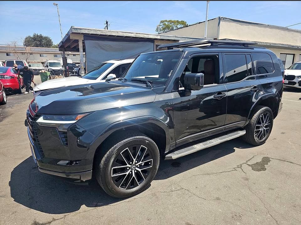 2025 Lexus GX 550 in Lindon, UT (photo 1)