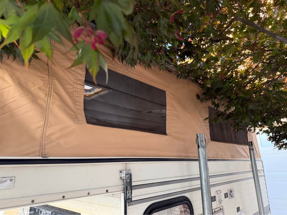 Mid 1990’s Four Wheel Camoer Grandby in San Jose, CA (photo 5)