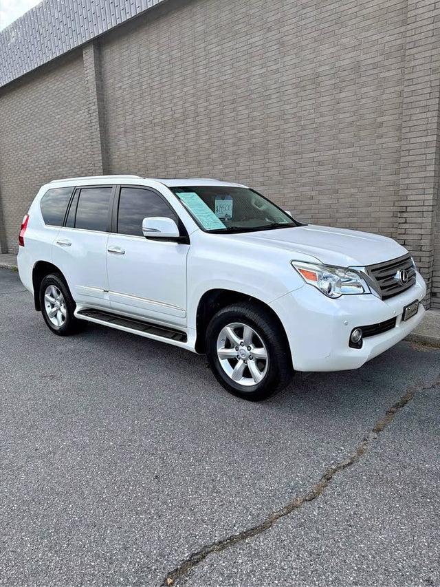 2013 Lexus GX 460 in Asheville, NC (photo 1)