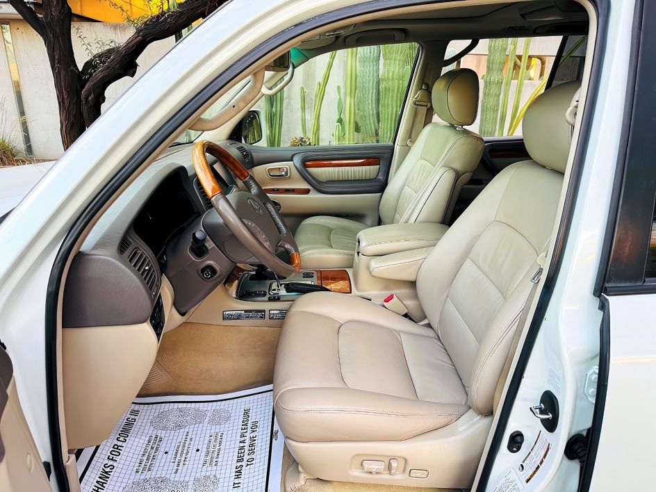 2005 Lexus LX 470 in Scottsdale, AZ (photo 12) — photo 12