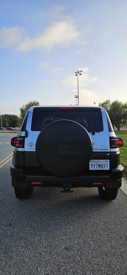 2010 Toyota FJ Cruiser · Sport Utility 2D in South El Monte, CA (photo 6) — photo 6
