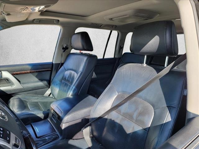 2013 Toyota Land Cruiser (photo 7) — photo 7