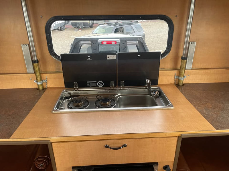 2016 Alaskan 8' nco custom layout (photo 7) — photo 7