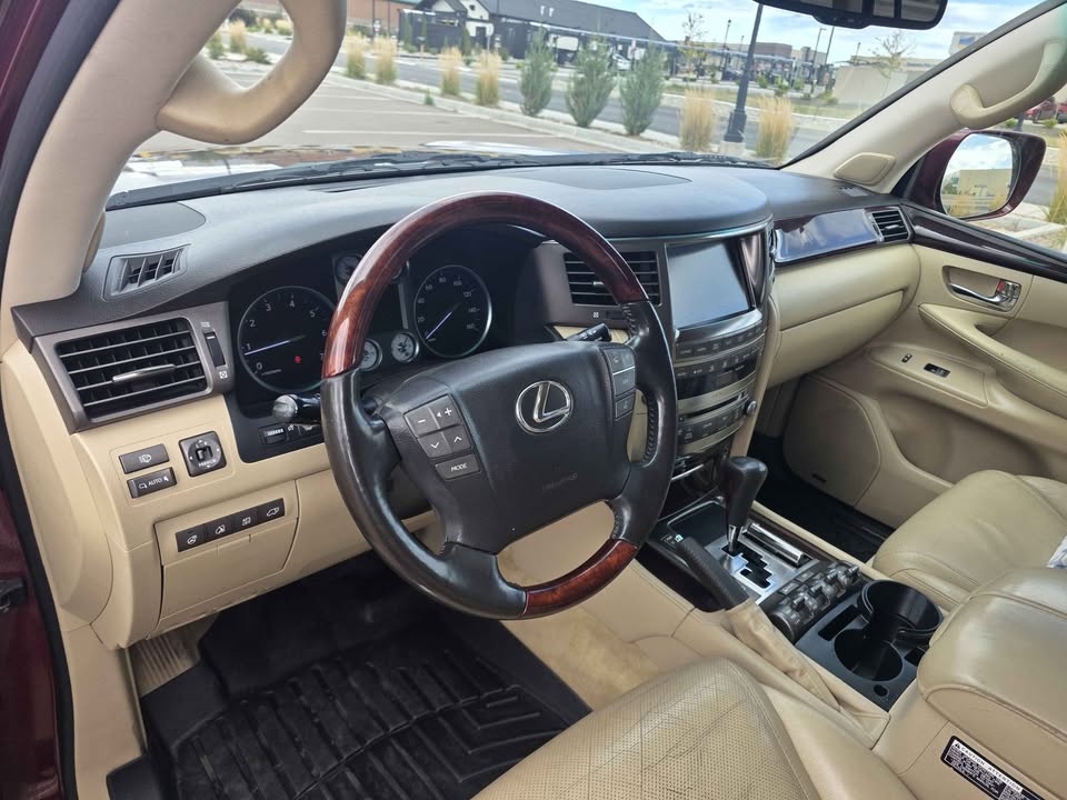 2011 Lexus LX · LX 570 Sport Utility 4D in Colorado Springs, CO (photo 12) — photo 12