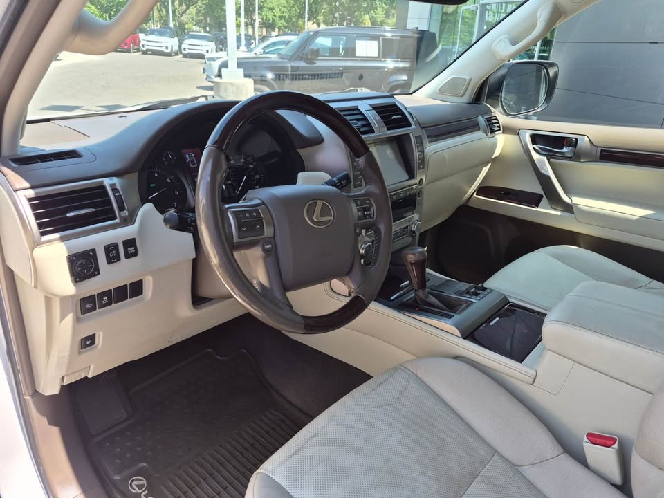 2019 Lexus GX · GX 460 in Salt Lake City, UT (photo 9) — photo 9