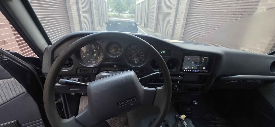 1990 Toyota Landcruiser in Duluth, GA (photo 9) — photo 9