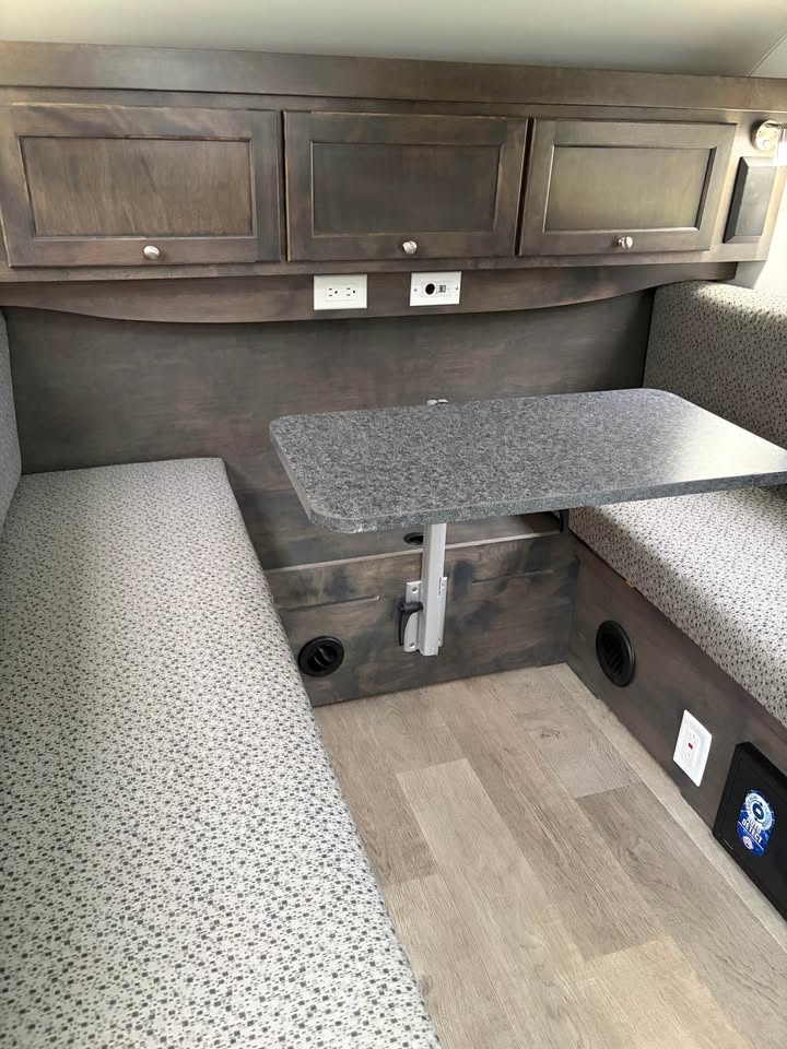 2020 nuCamp T@B 320 CSS - Excellent Condition + Upgrades in Alexandria, VA (photo 9) — photo 9