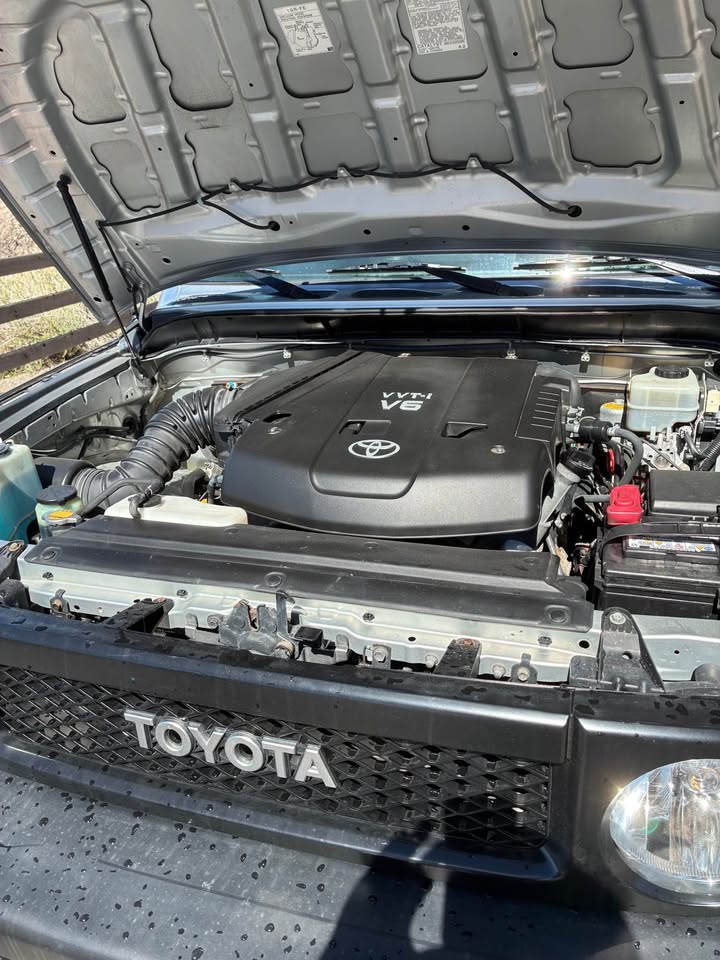 2007 Toyota FJ Cruiser · Sport Utility 2D in Provo, UT (photo 2) — photo 2