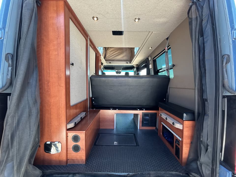 2021 Mercedes Sprinter 4x4 Sportsmobile Pop Top Camper EX-L in Gold Canyon, AZ (photo 12) — photo 12